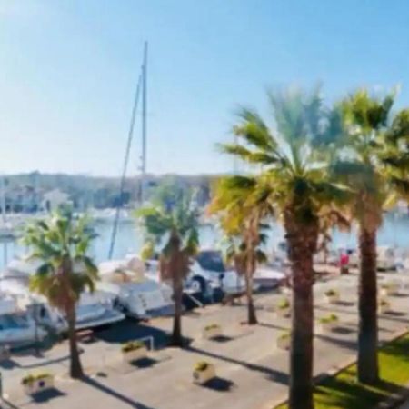 Apartamento Petit Cocon Magnifique Vue Sur Marina Dans Le Golfe De Saint Tropez Cogolin Exterior foto