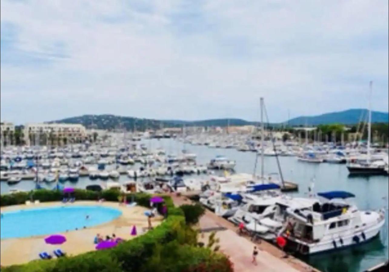 Apartamento Petit Cocon Magnifique Vue Sur Marina Dans Le Golfe De Saint Tropez Cogolin Exterior foto